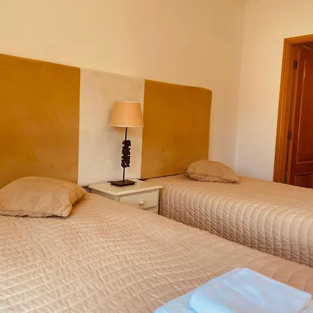 D'el Rey Pool & Golf House Daire *