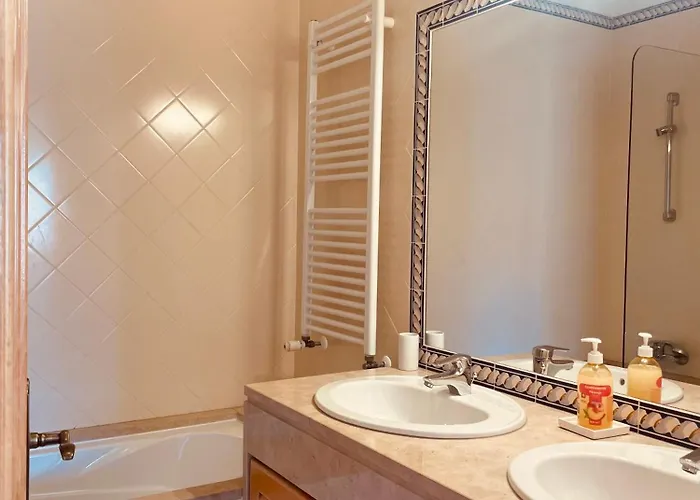 D'el Rey Pool & Golf House Apartment *